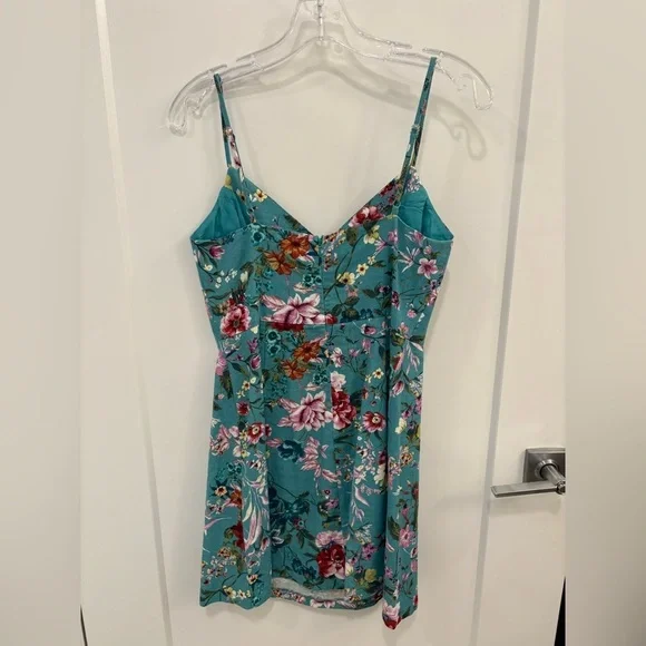 Lush Floral Linen Blend Mini Dress Size Medium - Picture 9 of 9